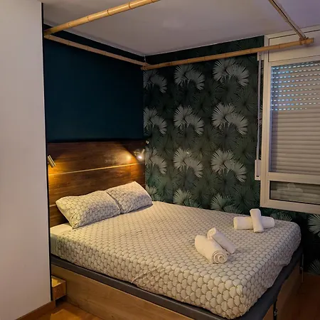 아파트 2 Vue & Riviere 50m Clim & Linge 엠푸리아브라바
